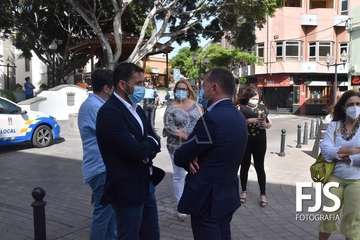 El Cabildo supervisa la finalización de las obras de mejora en la Zona Comercial Abierta de Los Llanos/Francisco Javier Santana.